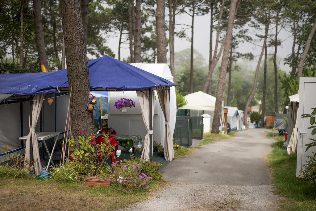 桑亨霍 Camping Cachadelos酒店 外观 照片